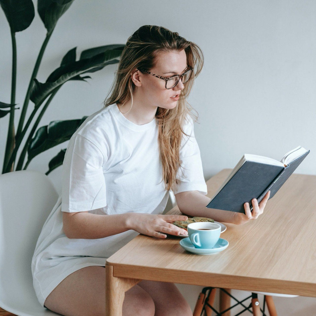 The Power of Mindfulness: Incorporating Mindful Practices into Daily Life - The Sun & My Soul
