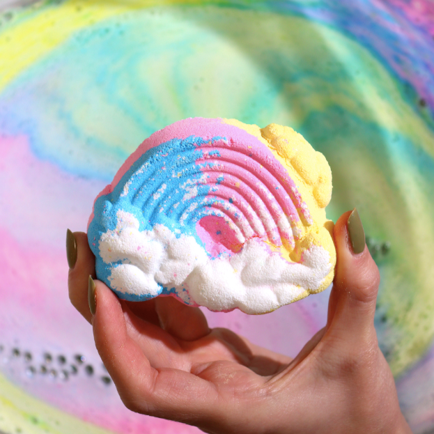 Rainbow Bath Bomb - Mango Scent